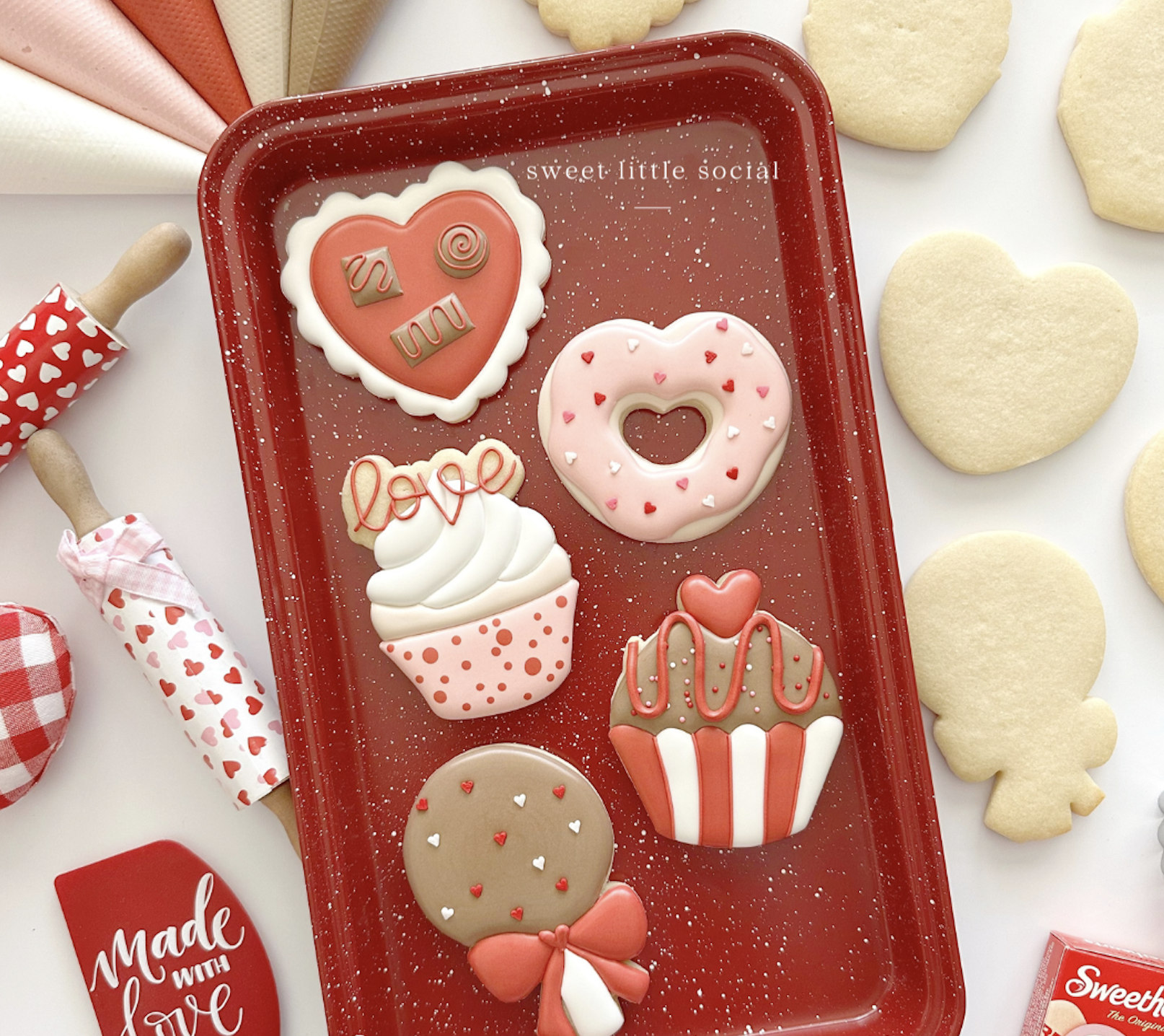 Galentine’s Cookie Decorating